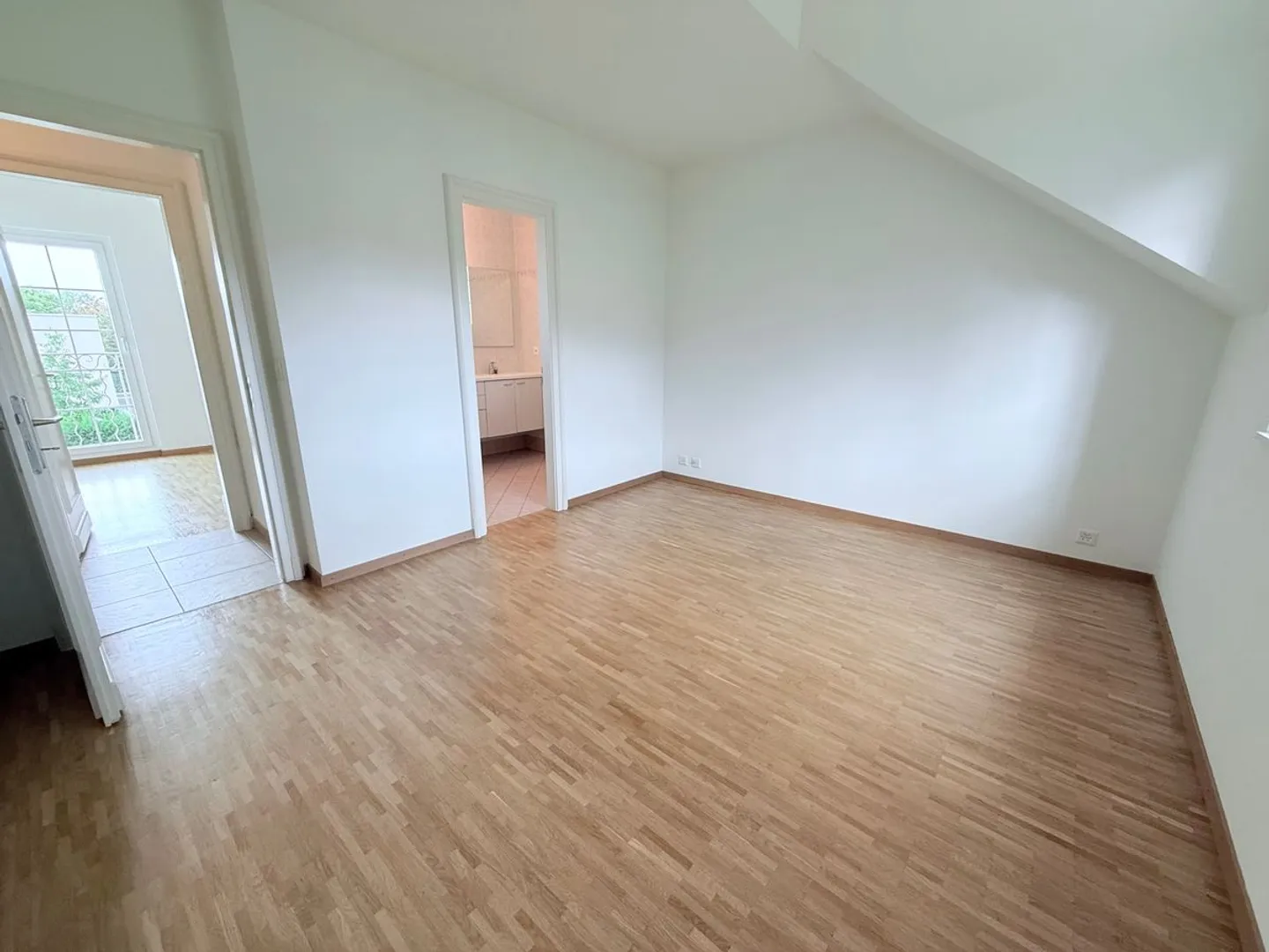 Incantevole villa a schiera di 7 stanze a Vessy - Foto 13 di 13