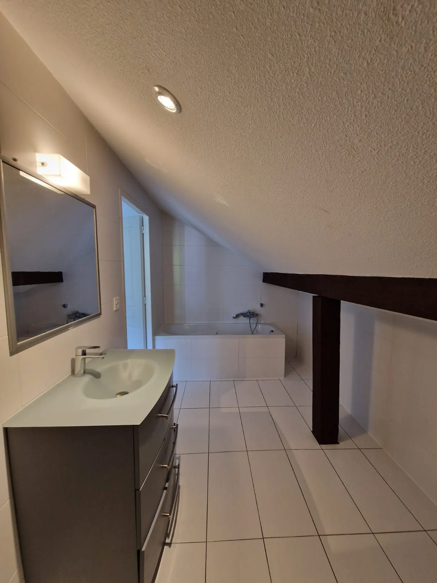 Sublime appartamento di 4.5 locali in affitto a Geneveys-sur-Coffrane - Foto 9 di 13