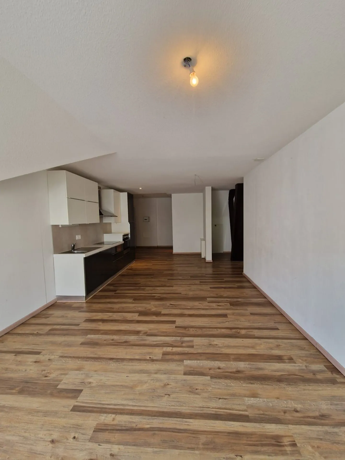 Sublime appartamento di 4.5 locali in affitto a Geneveys-sur-Coffrane - Foto 12 di 13