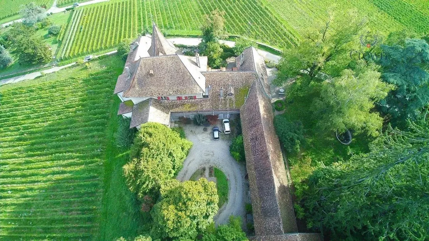 Heritage and history - Photo 9 of 13