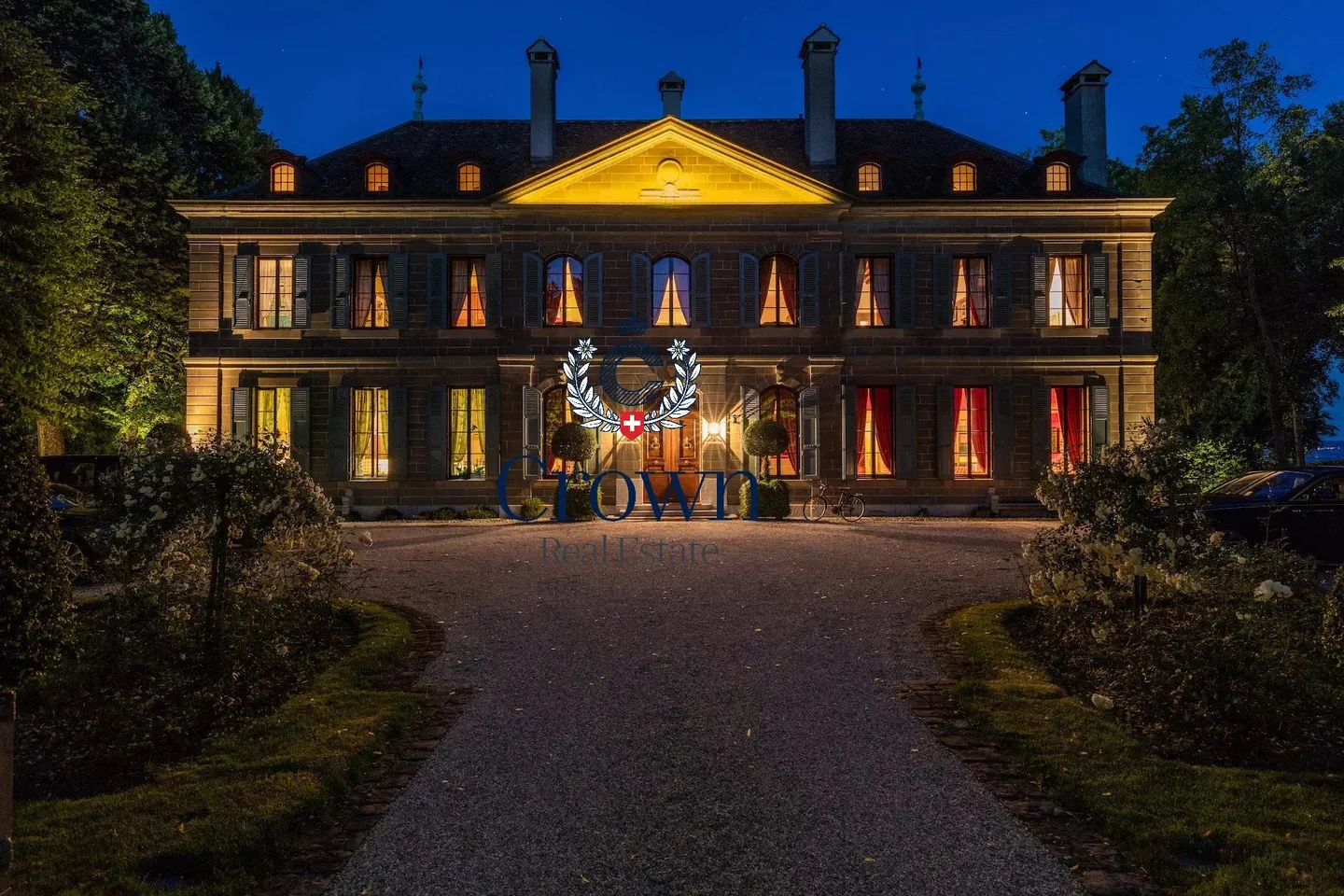 Historic Château near Geneva - Photo 6 of 13