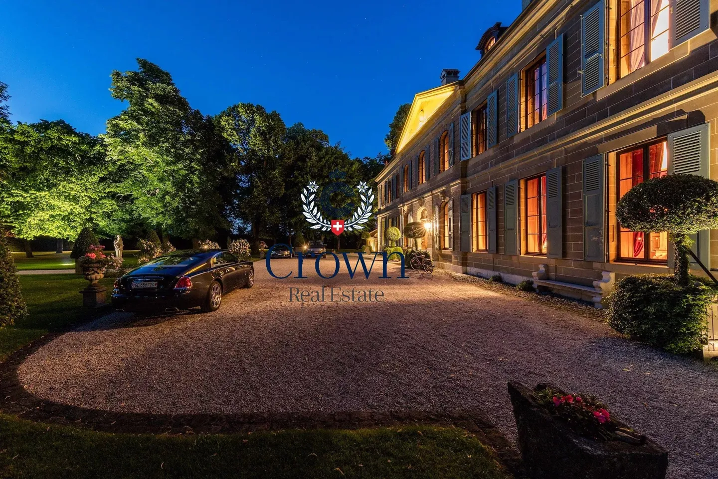 Historic Château near Geneva - Photo 8 of 13