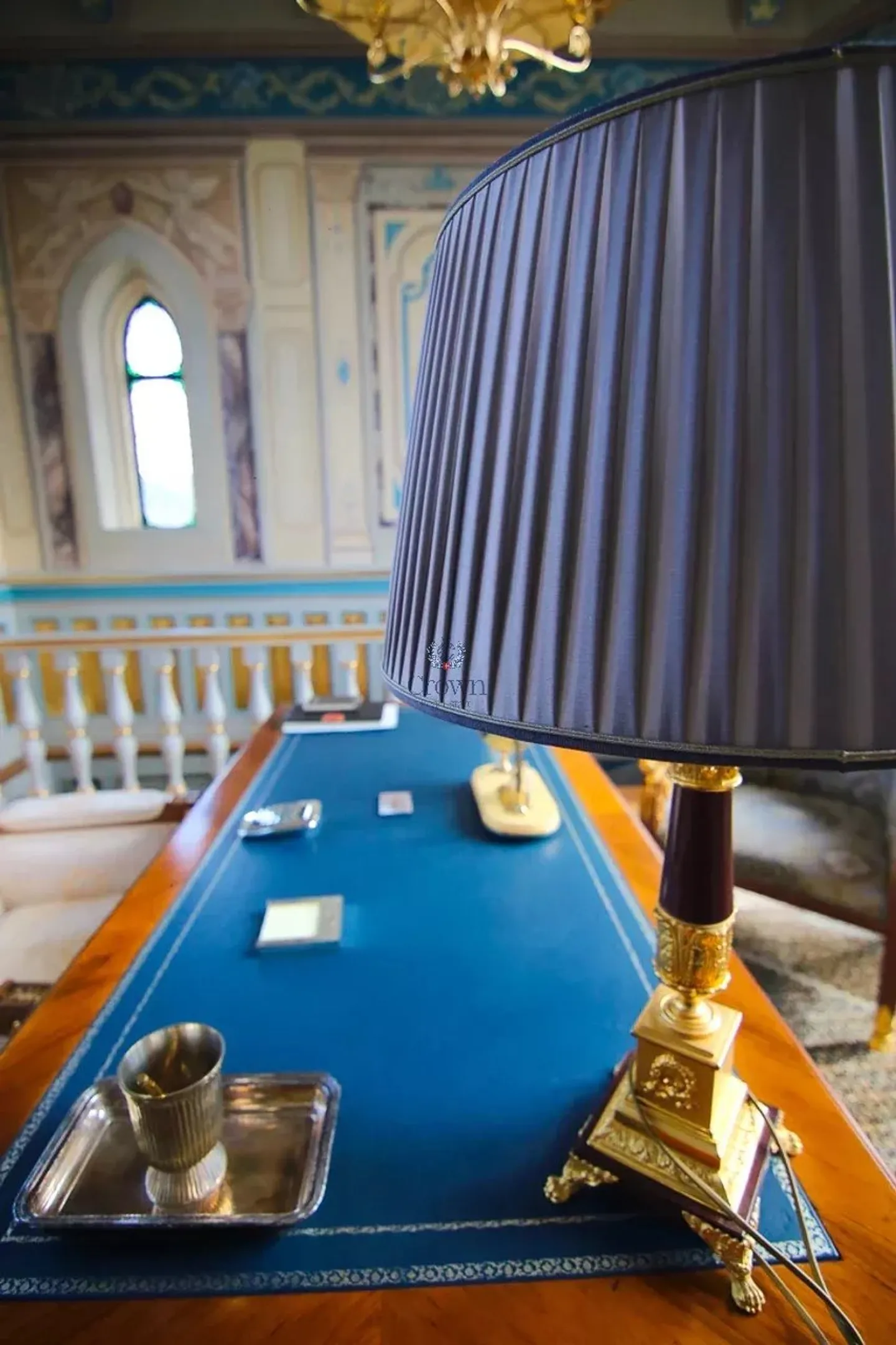 Castle Life at Your Fingertips! - Photo 9 of 13