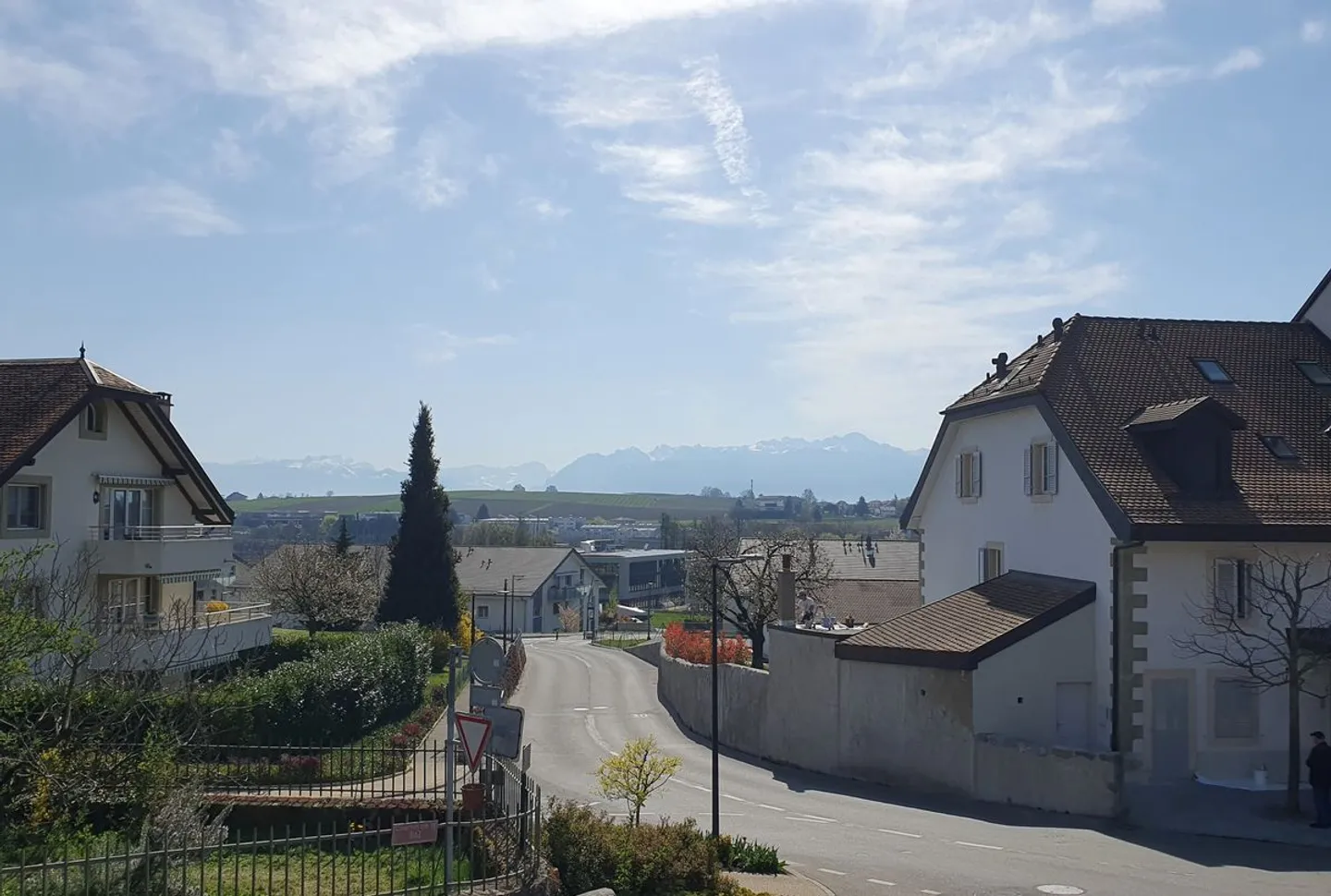 spazioso e in ottime condizioni - Foto 6 di 9