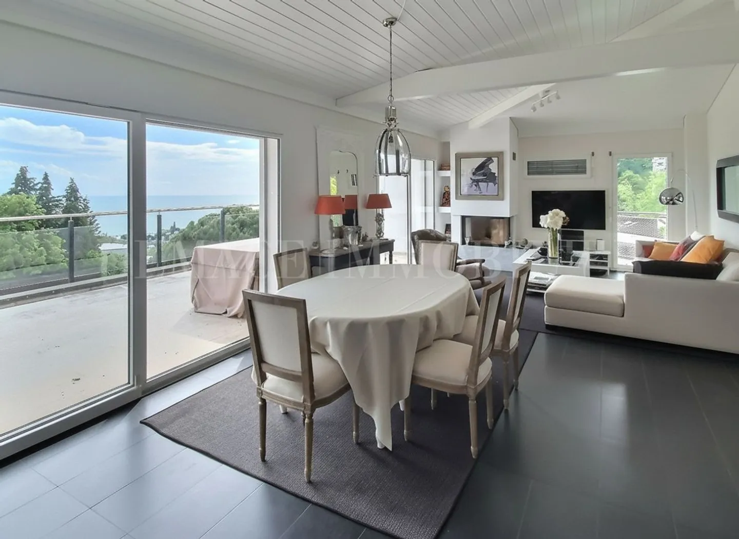 Im Dachgeschoss, herrlicher Blick auf den See - Foto 4 von 9