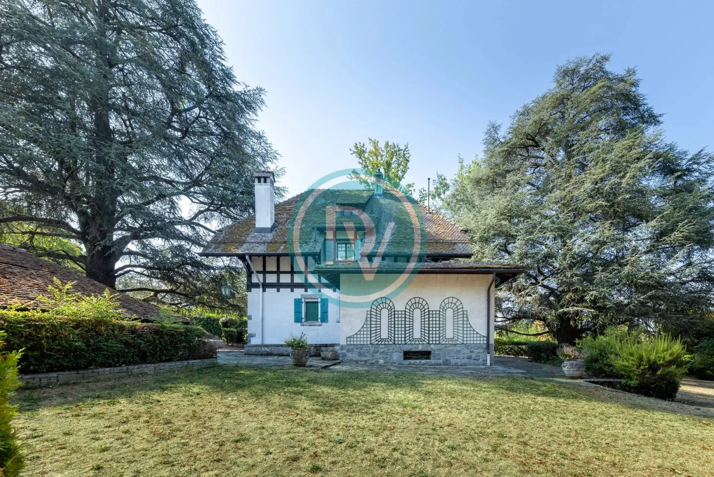 Charming Villa in Collonge-Bellerive - Photo 10 of 12