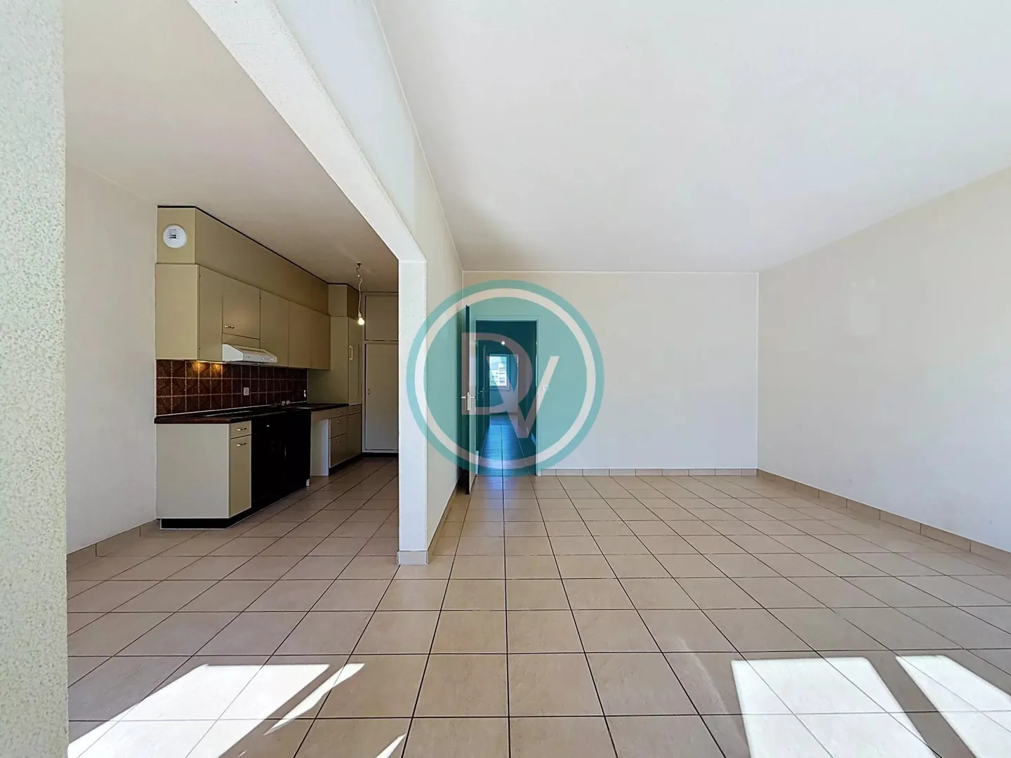 Appartement spacieux et lumineux de 3,5 pièces – Les Avanchets - Photo 4 sur 13
