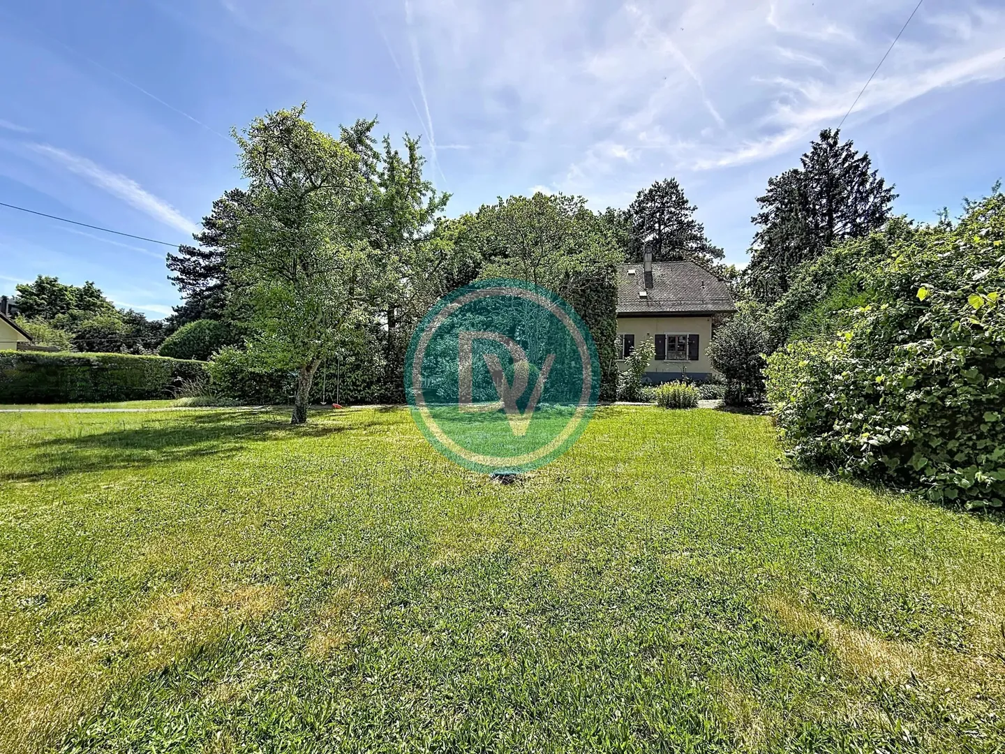 FOR EXCLUSIVE: detached house in the center of Versoix - Foto 5 von 8