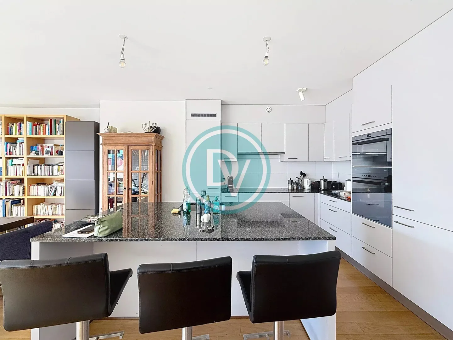 Duplex Penthouse with Terrace - Photo 3 of 7