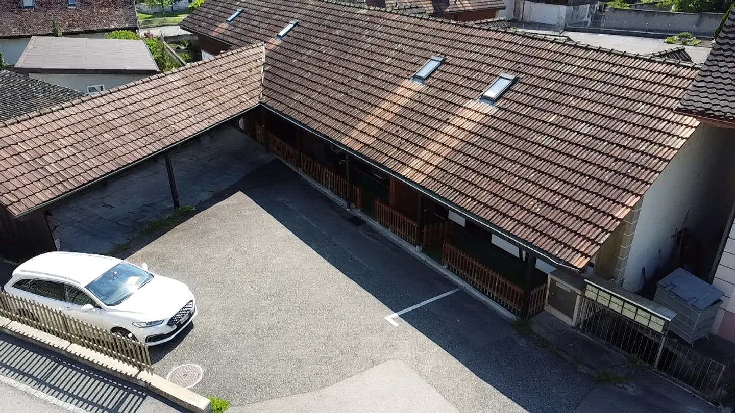 Proche de Bâle immeuble de rendement entièrement rénové de 6 appartements 7 places de parking pas de vacants. - Foto 7 von 13