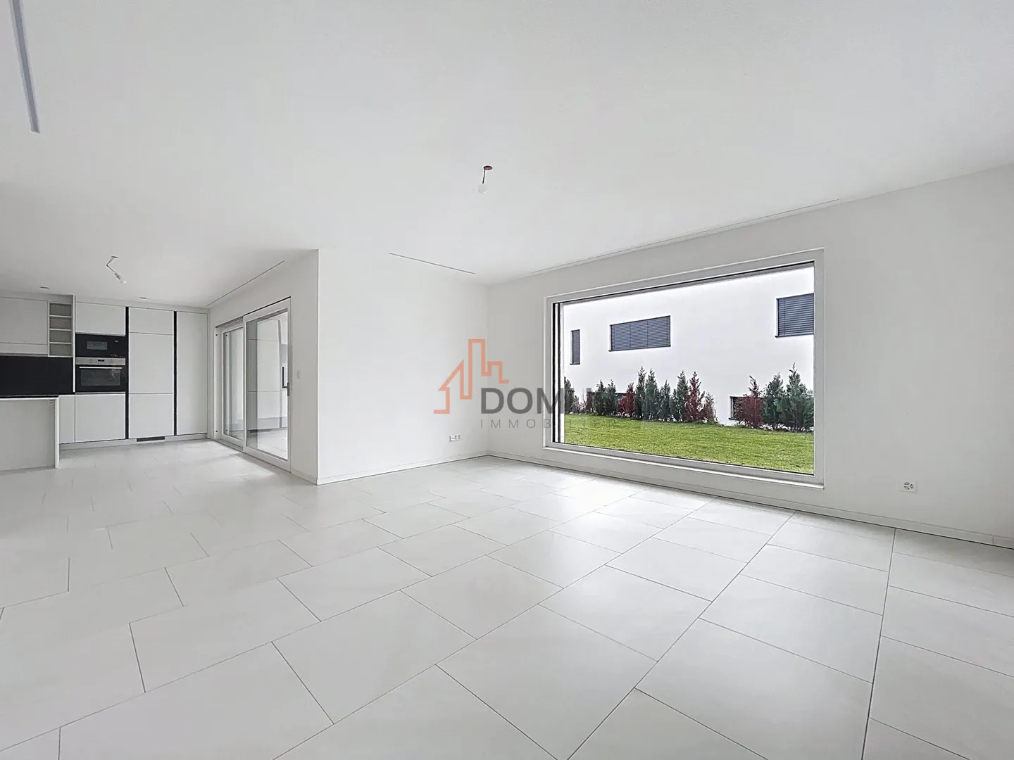 Modern apartment with terrace and private garden - Photo 11 of 11