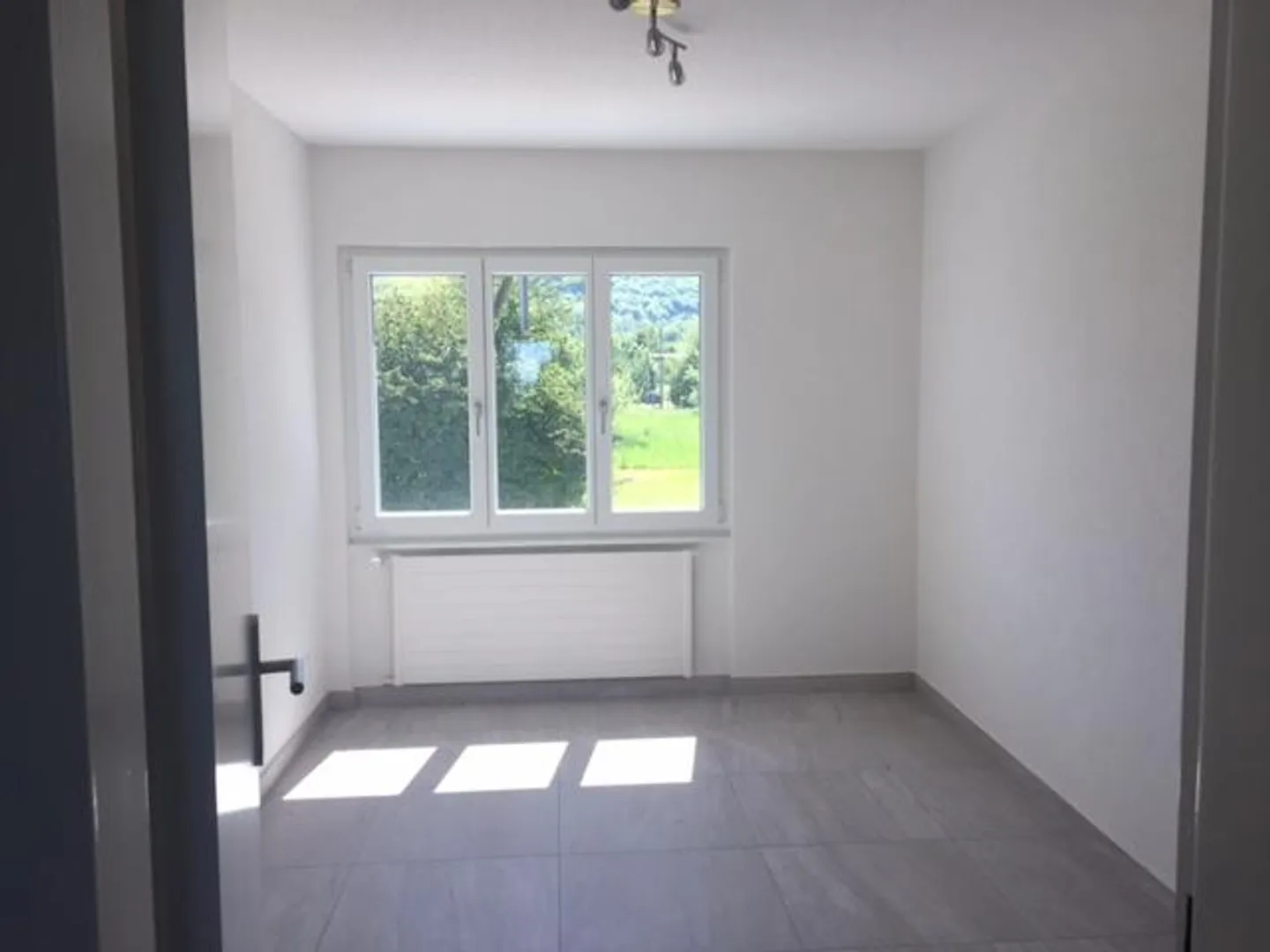 Nachhaltiges Gebäude! Ideale Lage mit großem Grundstück und hoher Rendite - Foto 11 von 13