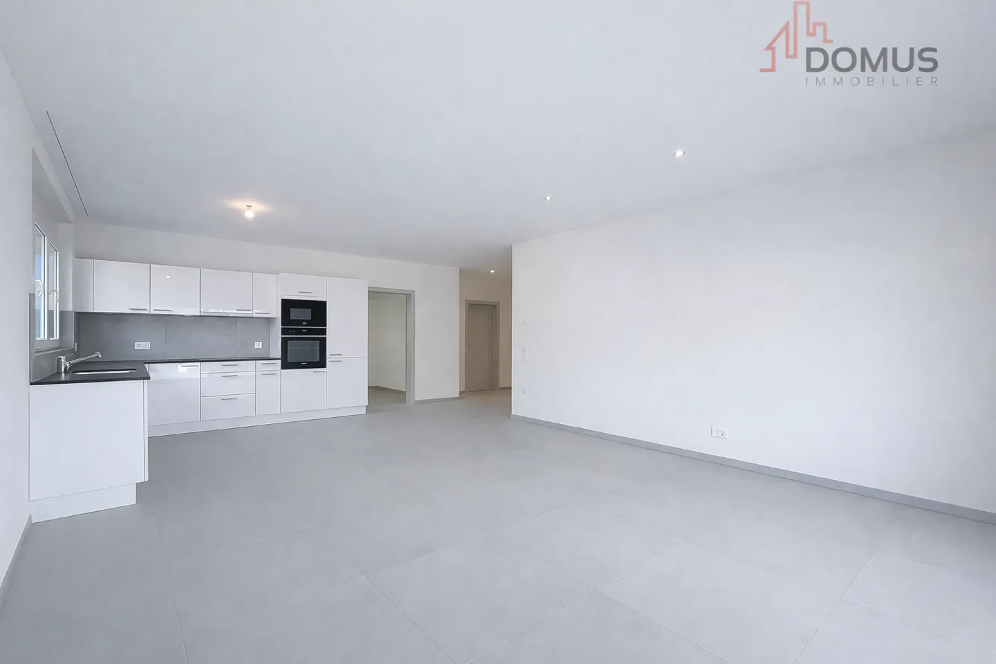 Magnifique attique 2,5 pièces avec superbe terrasse - Photo 8 sur 10