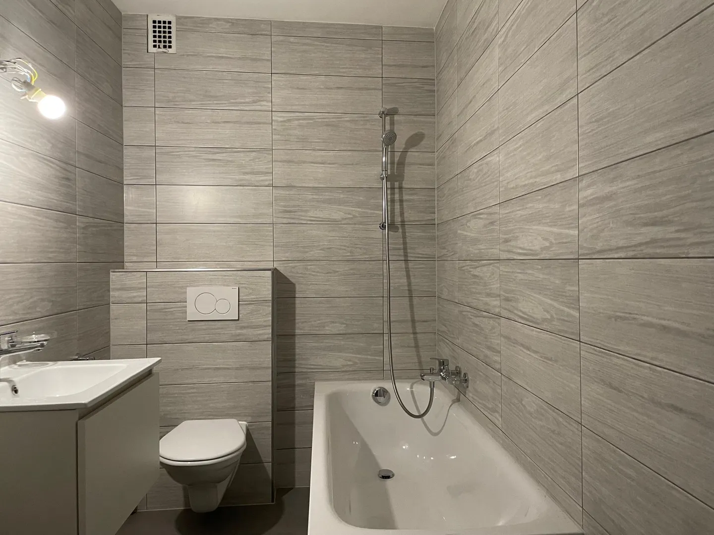 Appartamento di 3,5 stanze - Foto 4 di 11