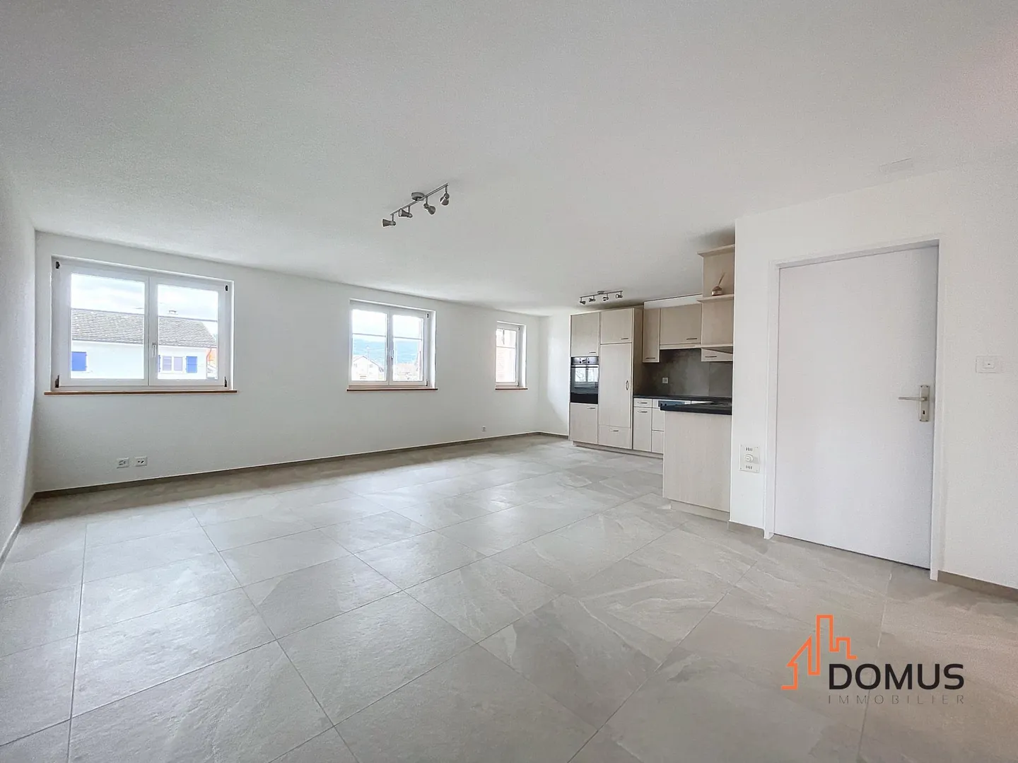 Particolarmente adatto per un'attività indipendente a casa. - Foto 5 di 8