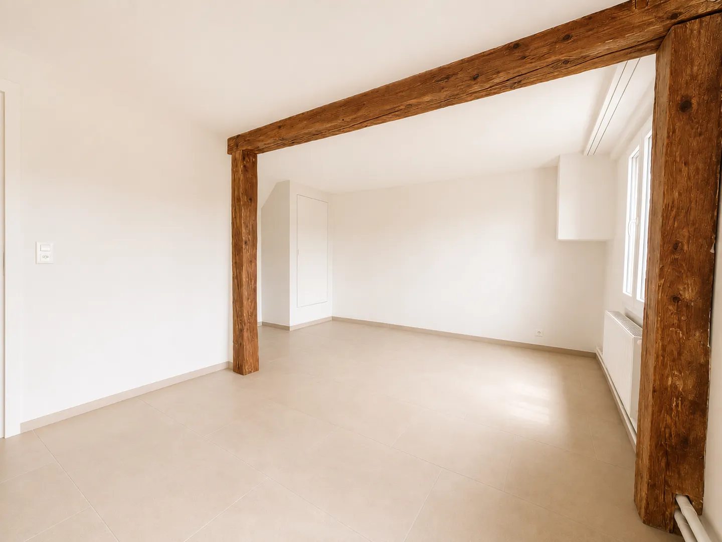 Magnificent 4.5-room fully renovated apartment of 97 m² in the heart of Rossemaison - Photo 7 of 11