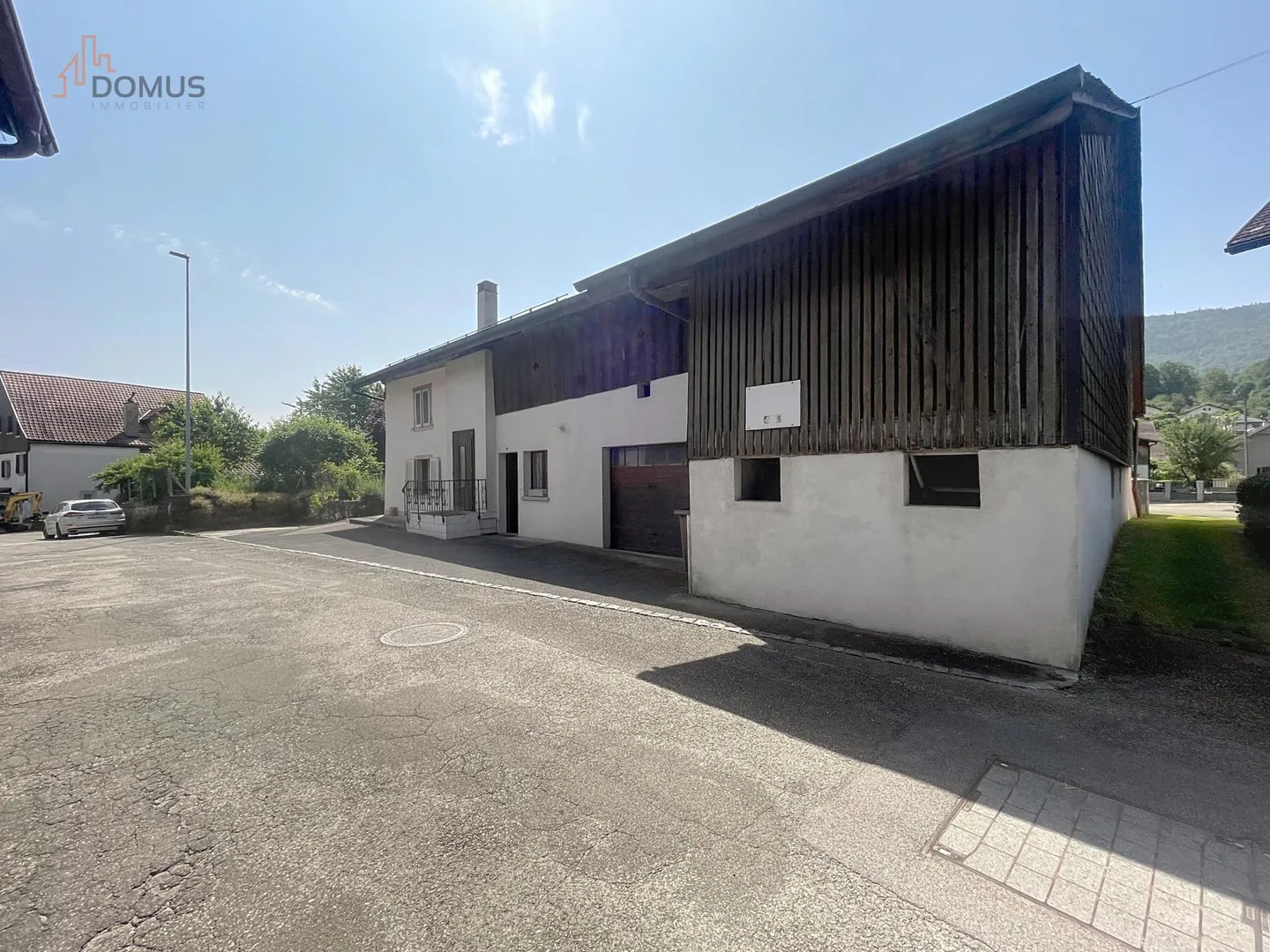 Casa con grande potenziale? Ideale per appassionati di fai-da-te o investitori - Foto 1 di 13