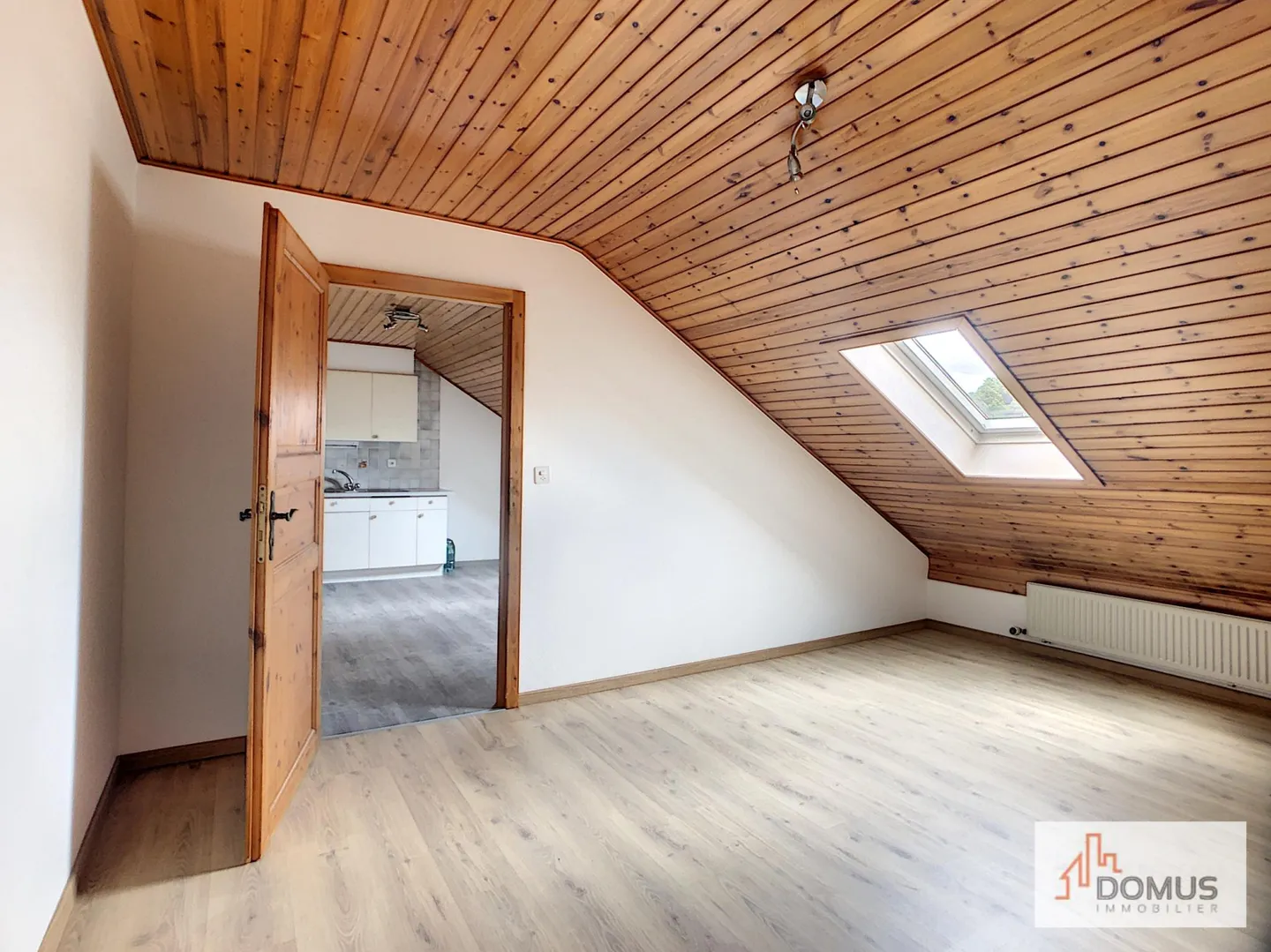 Charmant appartement de 45 m2 sous les combles - Photo 3 sur 10