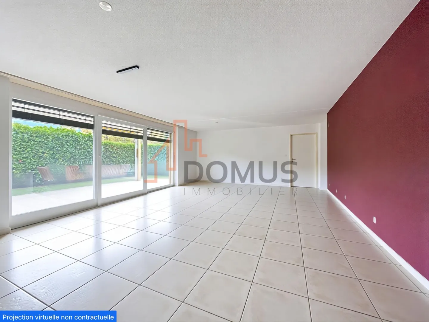 Spacious 5.5-room apartment with lawned terrace and 2 parking spaces - Photo 2 of 13