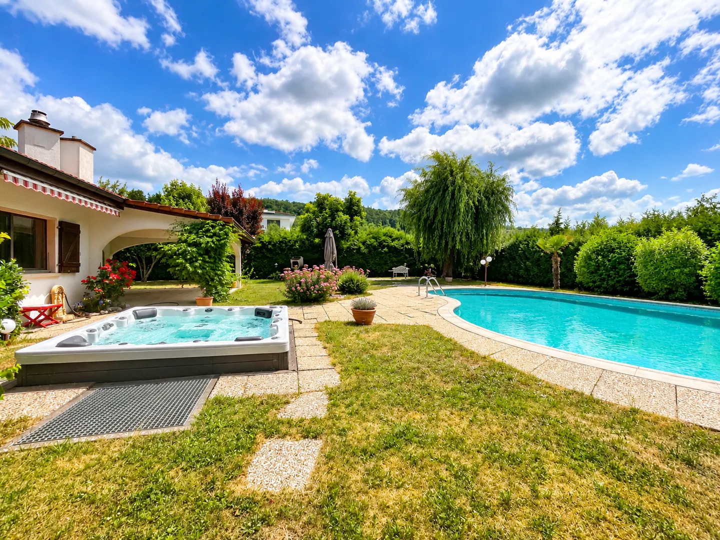 Villa élégante avec piscine - Photo 7 sur 13