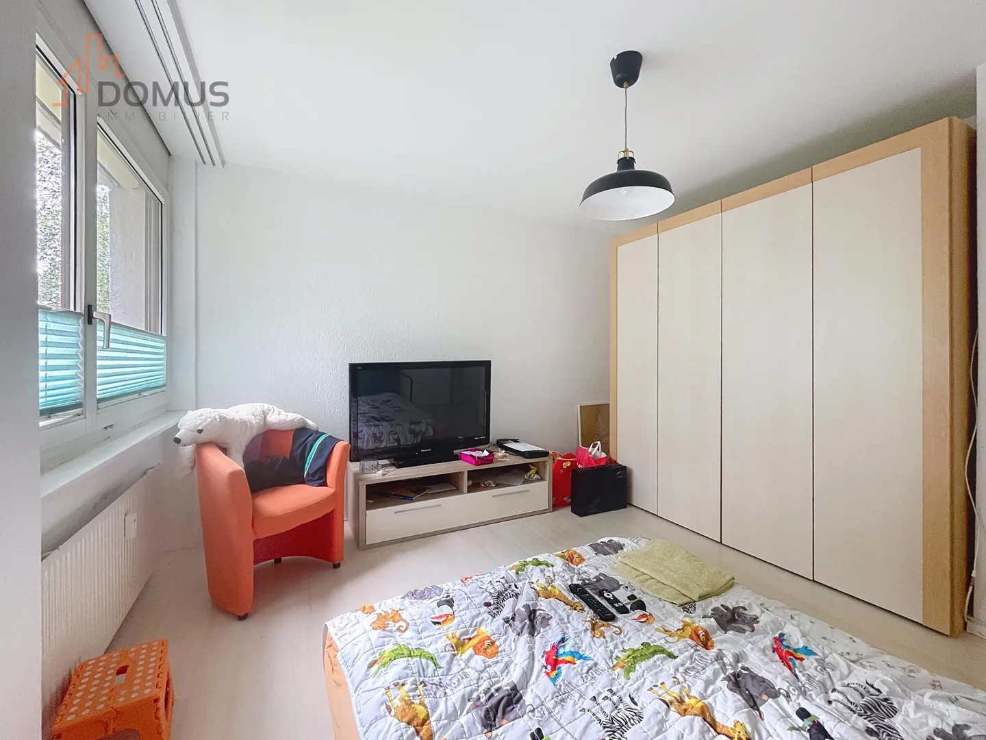 Magnifique appartement rénové de 100 m² avec parking souterrain - Photo 12 sur 13