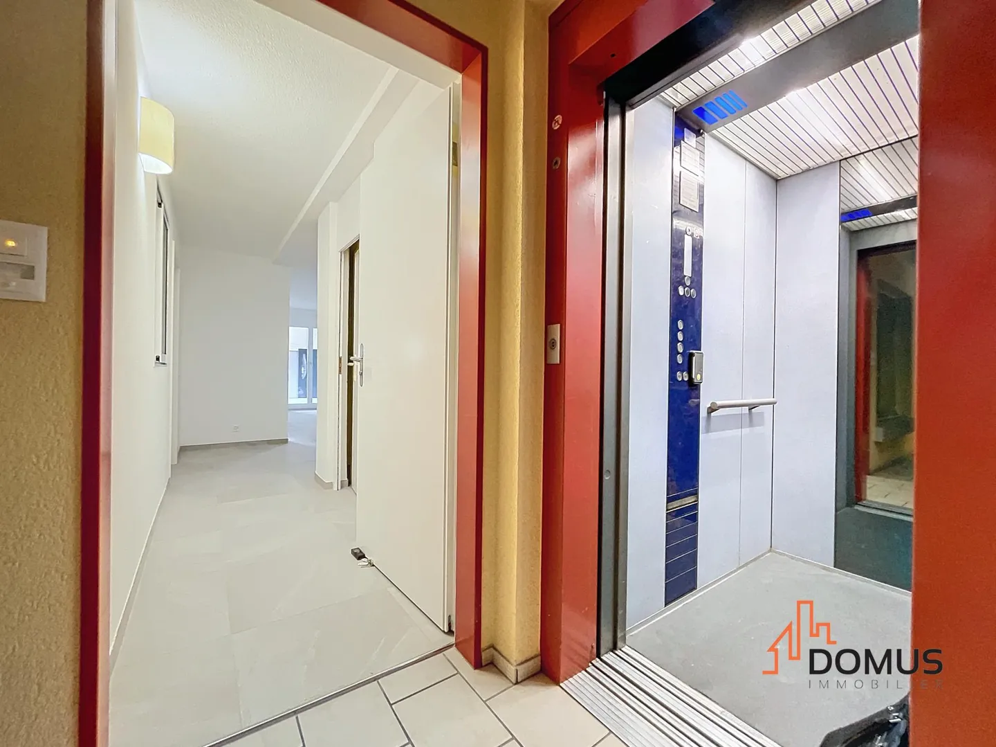 Rare à Alle ? 3.5 pièces entièrement rénové avec terrasse couverte de 20 m² - Foto 8 von 13