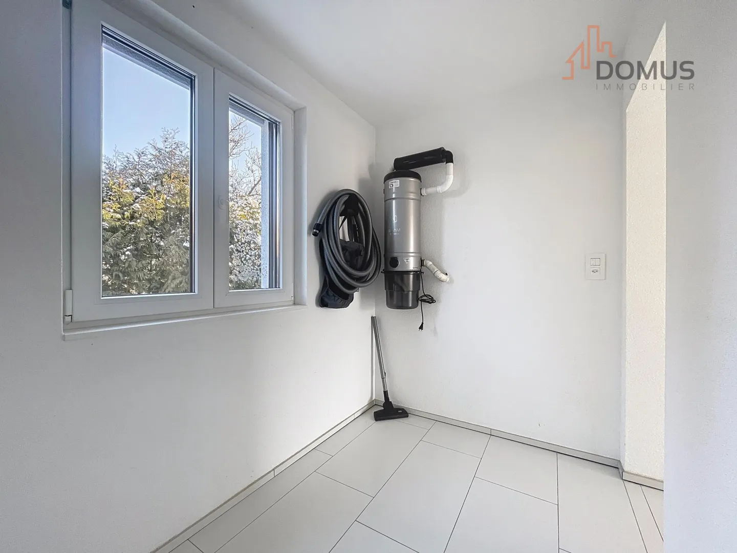 Bright 120 m² PPE apartment with large balcony? Recent high-end building - Photo 6 of 13