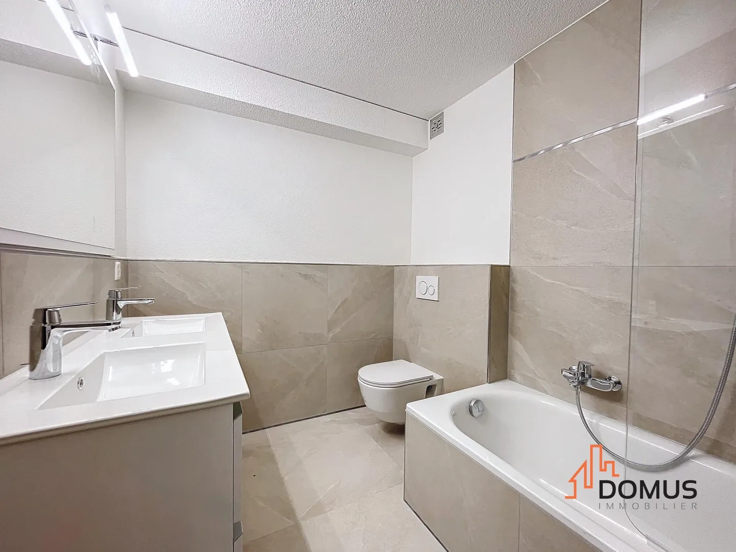 Particolarmente adatto per un'attività indipendente a casa. - Foto 7 di 8