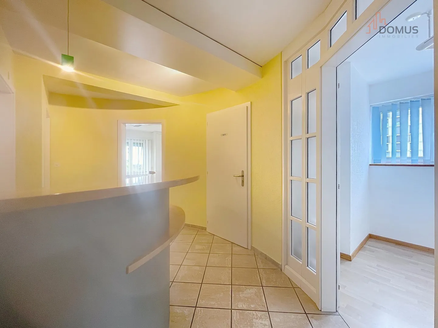 Zu vermieten? Vielseitige Büros von 76 m² gegenüber dem Bahnhof Delémont - Foto 2 von 13