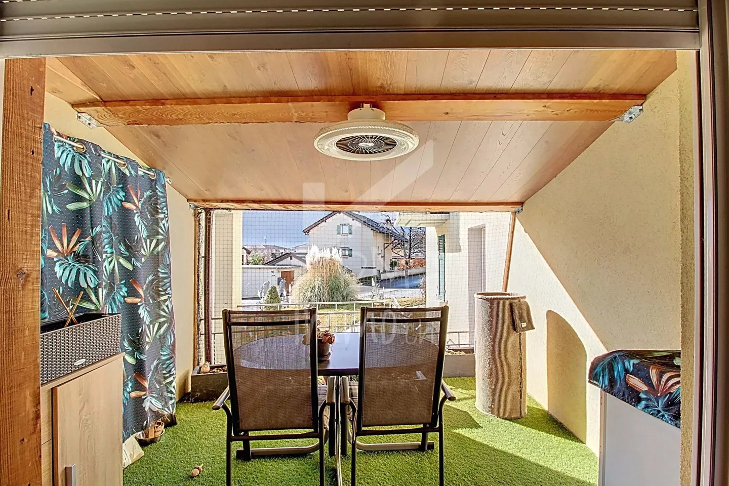 Immeuble de rendement 9 lots, excellent état, proche centre - Photo 3 of 9