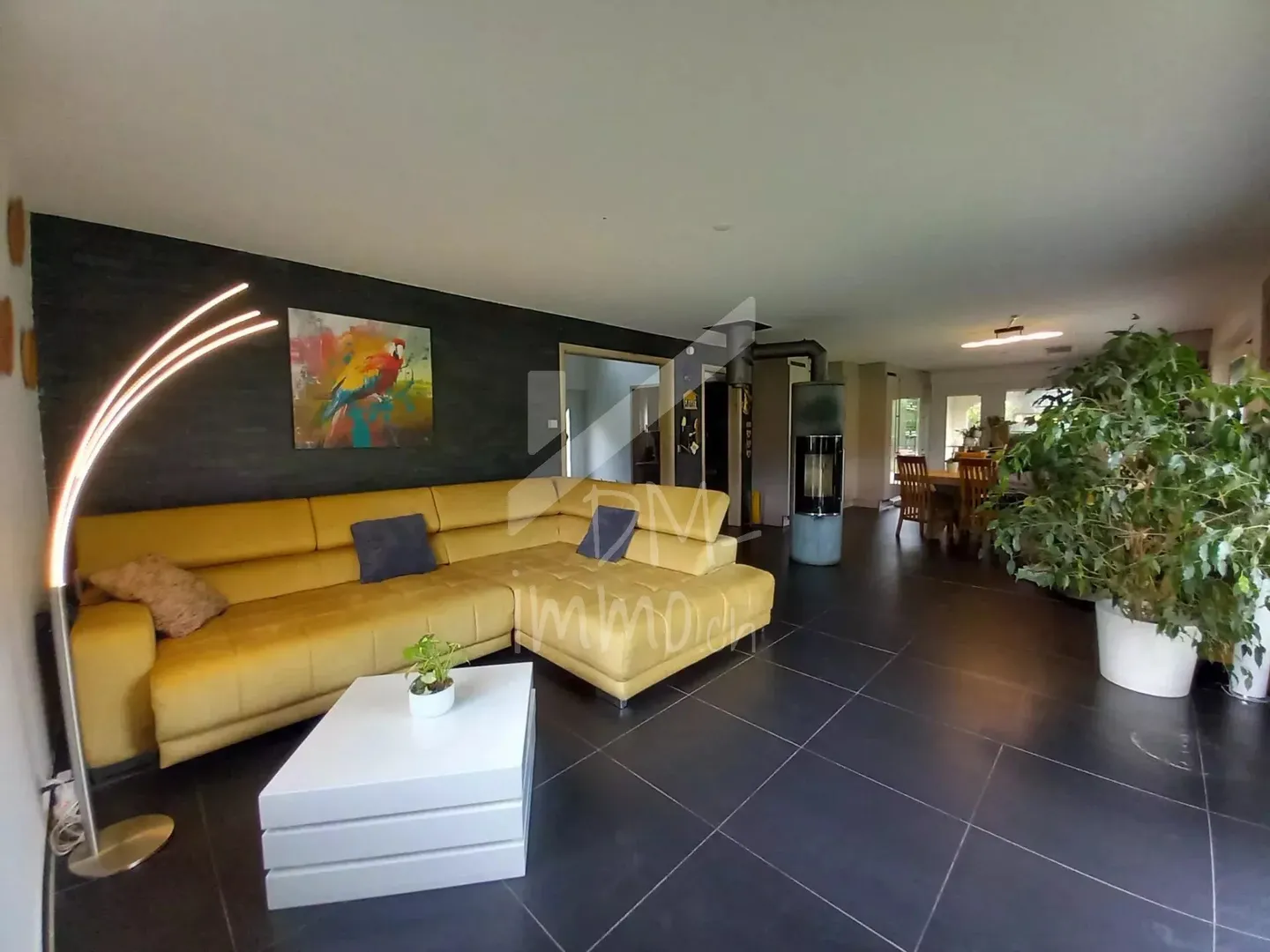 Magnificent family villa, very spacious and bright - Photo 1 of 8