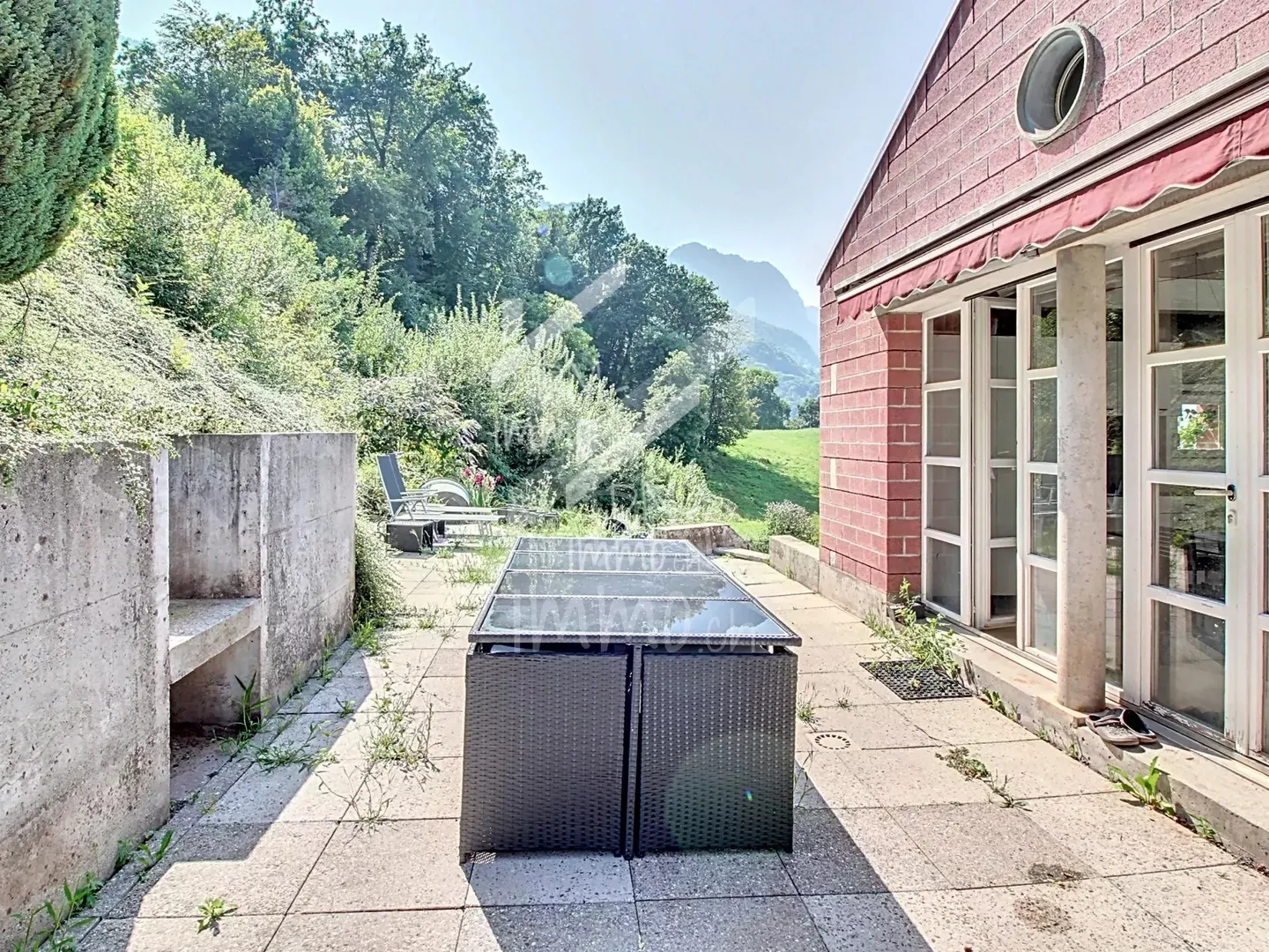Villa d'architecte de 200 m2, superbe vue lac - Photo 5 sur 8