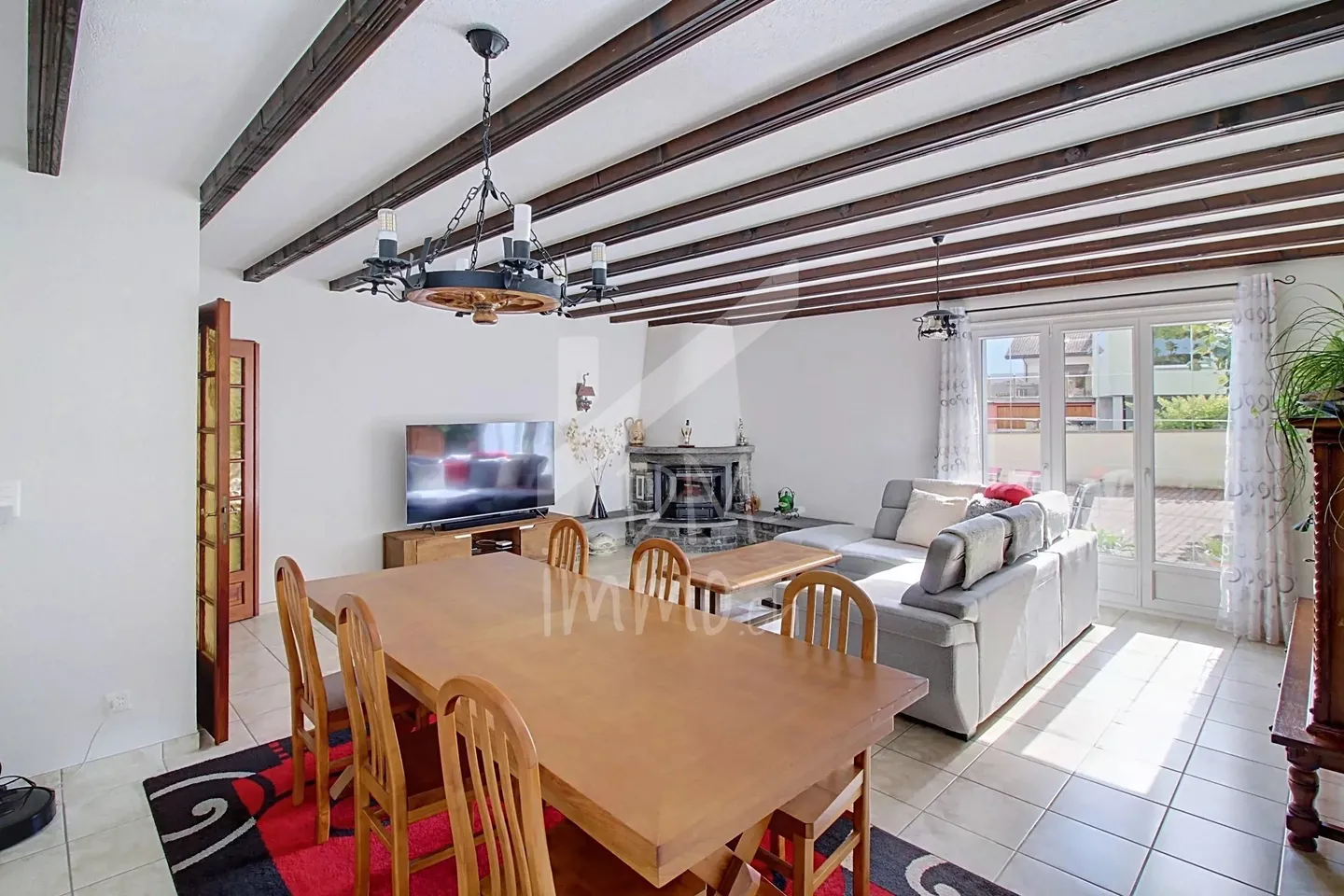 Belle villa 5.5 p + grand jardin d'hiver - Photo 2 of 13