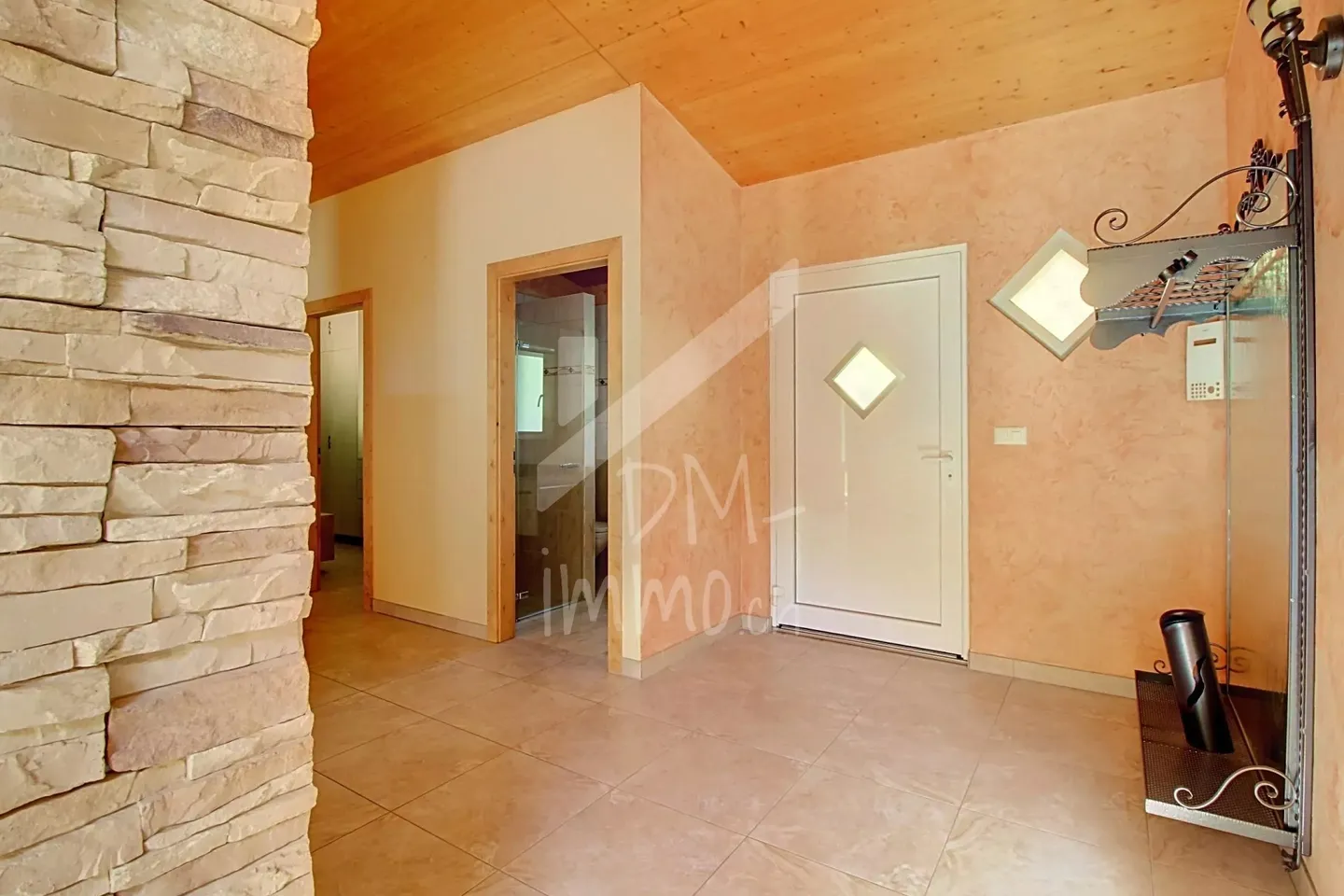 Belle villa plain-pied 180 m2 avec hypothèque 0.8% ! - Photo 6 sur 12