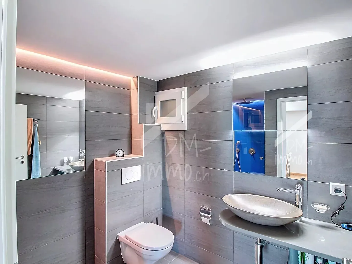 Magnificent renovated chalet with studio - Sale to foreigners possible - Photo 7 of 13
