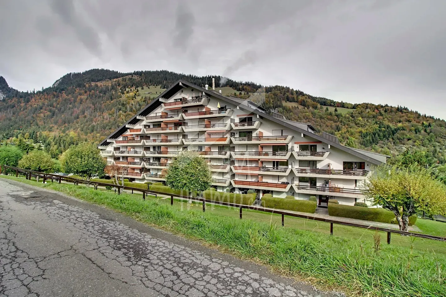 2.5 room apartment with balcony - Panorama - Photo 7 of 7