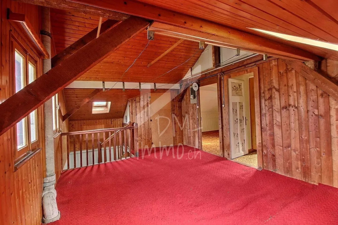 Posizione ricercata per questo chalet da ristrutturare, possibile ampliamento - Foto 2 di 11