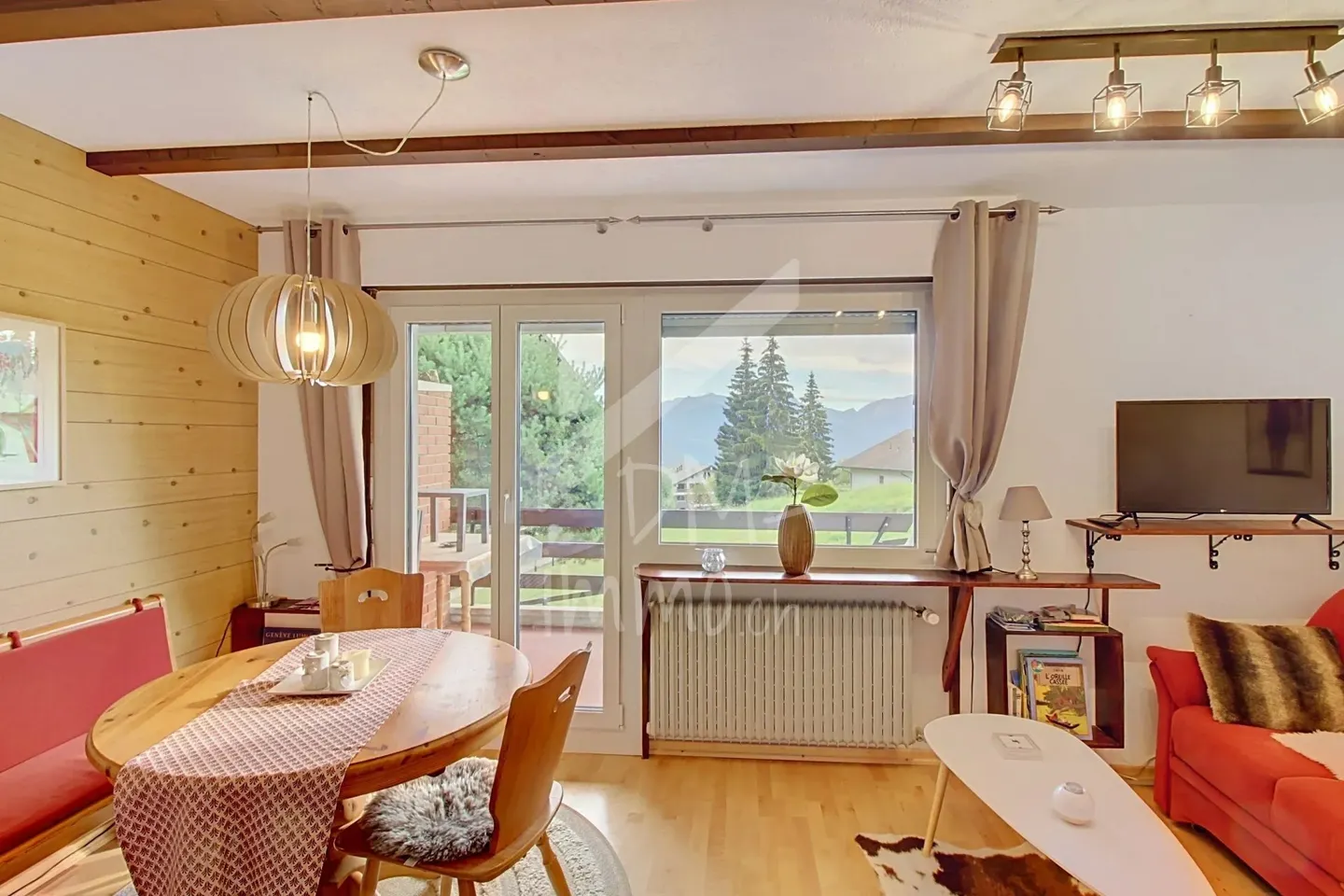 2.5 room apartment with balcony - Panorama - Photo 2 of 7