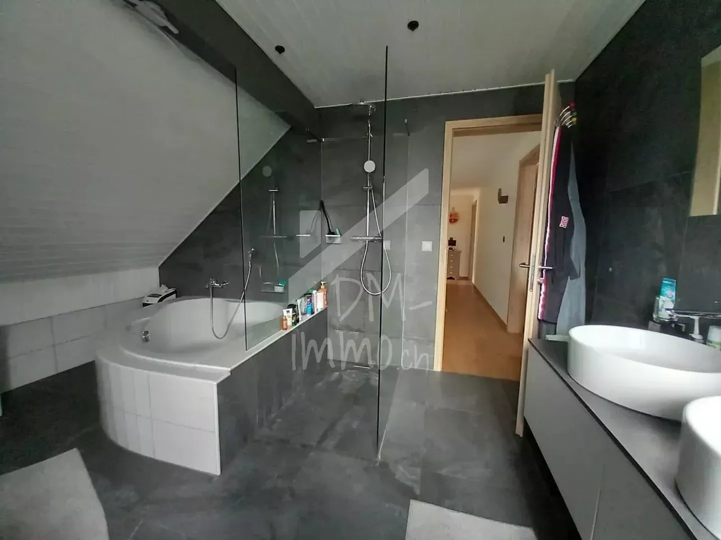 Magnificent family villa, very spacious and bright - Photo 7 of 8