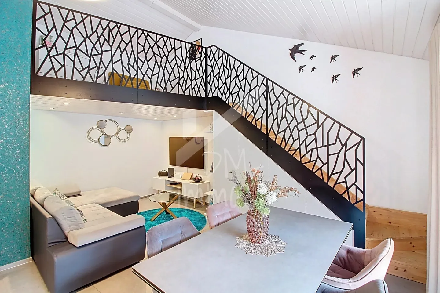 Wunderschöne Dachgeschosswohnung 3.5p + Mezzanin - Foto 3 von 10