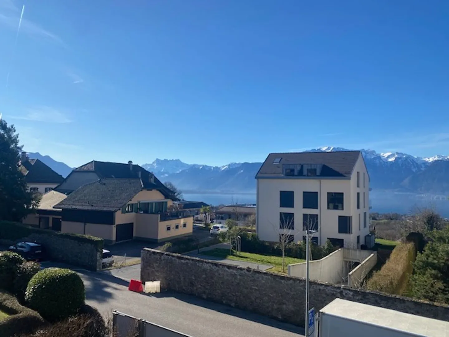 2,5 Camere di alta qualità con vista lago - Foto 1 di 1