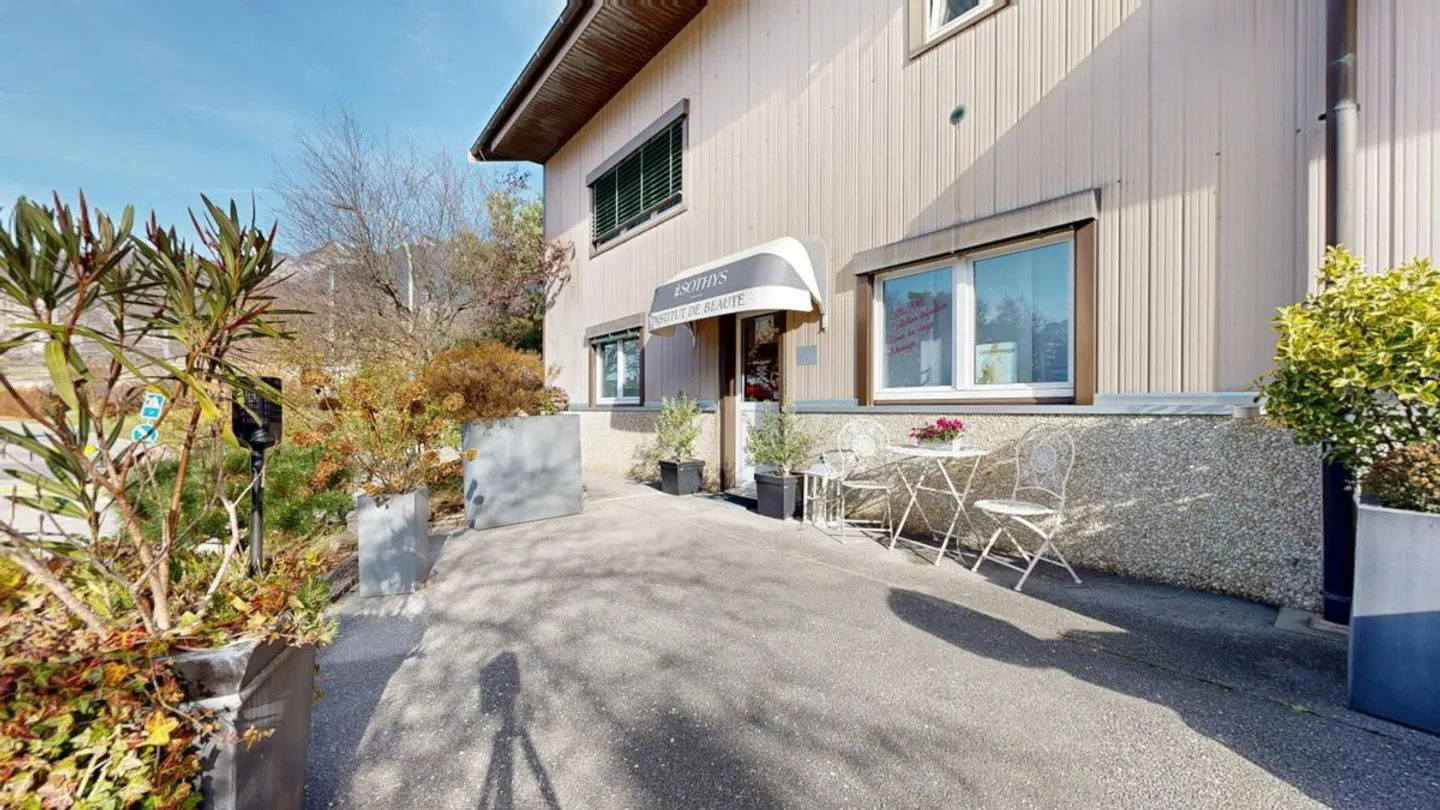INSTITUT DE BEAUTÉ Á REPRENDRE  - Photo 5 sur 5