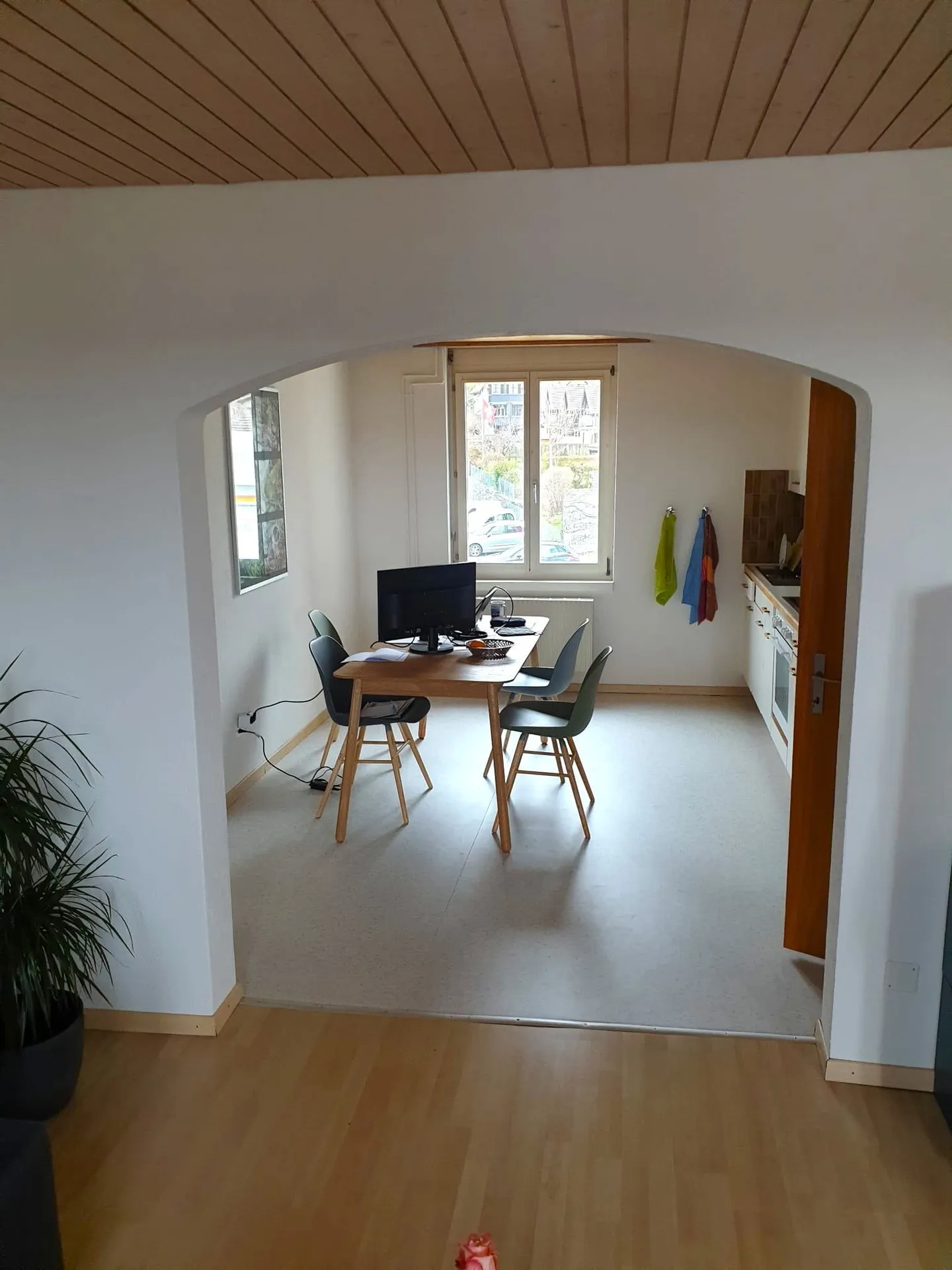 Bright 2.5-room apartment including parking space in Grenchen - Photo 5 of 7
