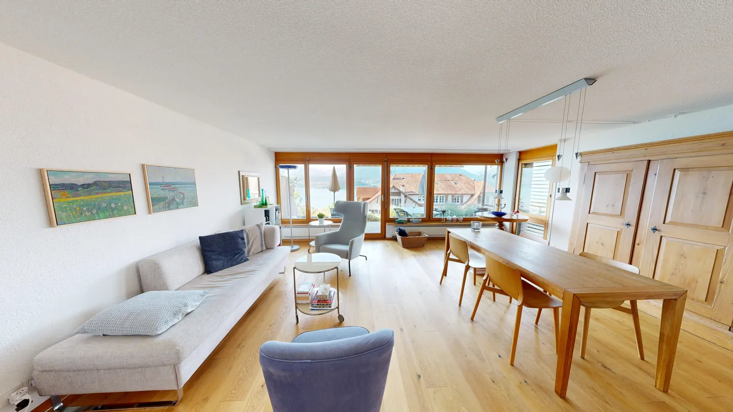 2.5-Zimmer-Wohnung mit Seesicht in Gunten - Foto 3 di 13