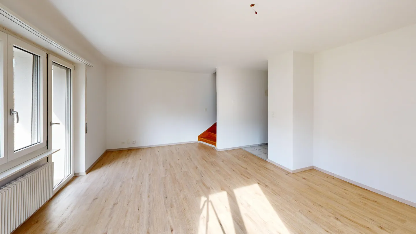 4.5-room corner terraced house with garden, quiet &amp; bright - Krauchthal - Photo 3 of 12