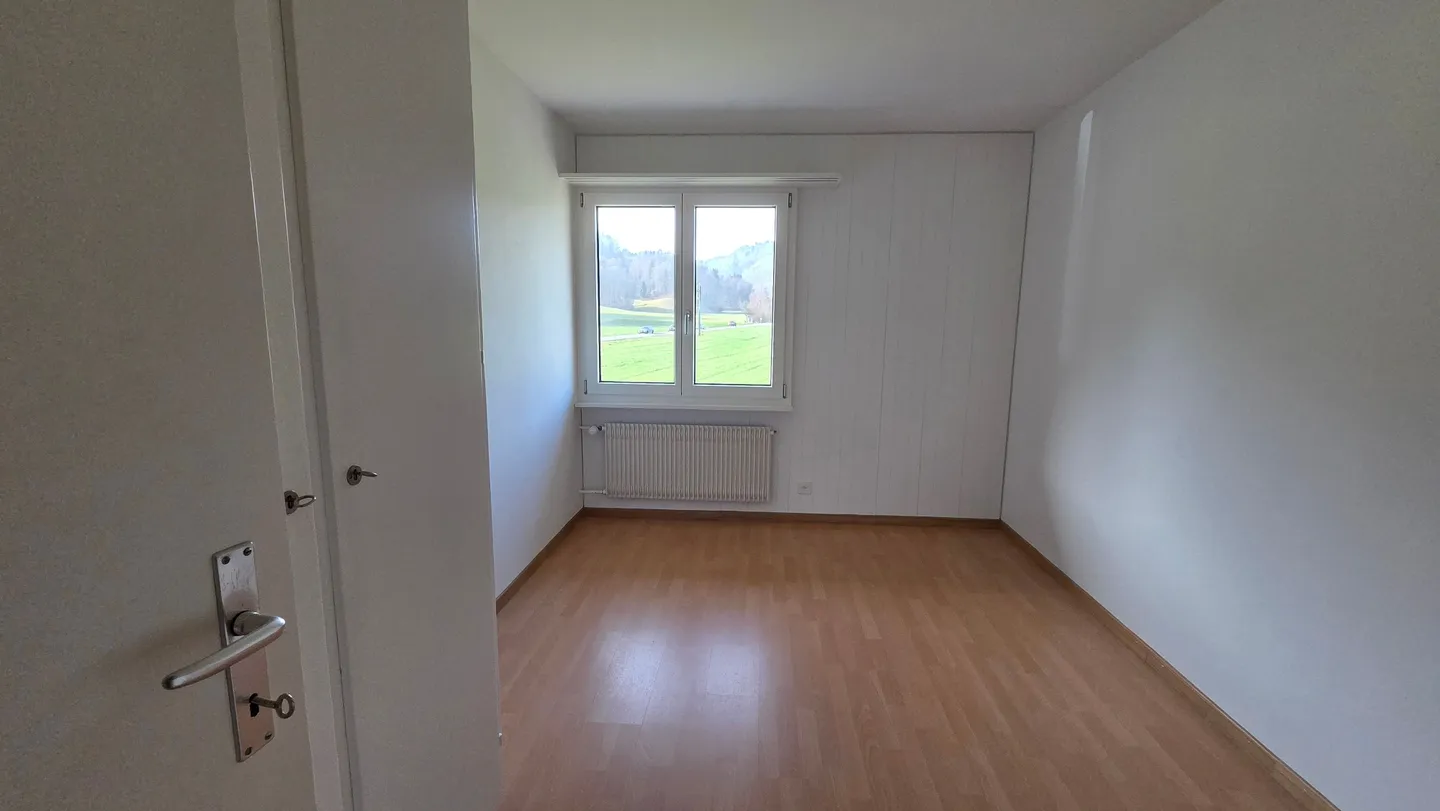 Maison de coin 4.5 pièces avec jardin, calme et lumineux - Krauchthal - Photo 9 sur 11