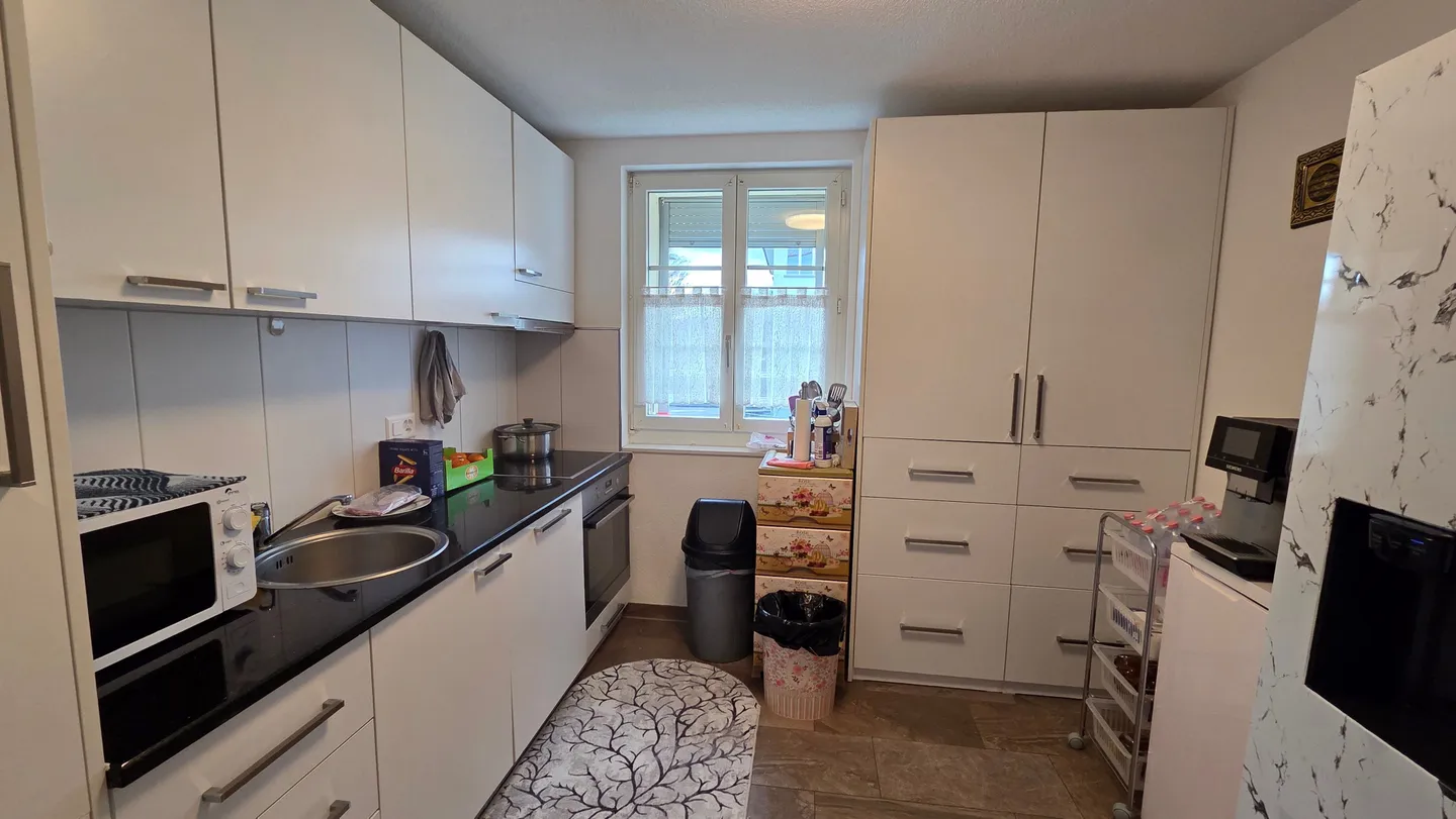 Renoviertes Mehrfamilienhaus - Foto 8 von 9