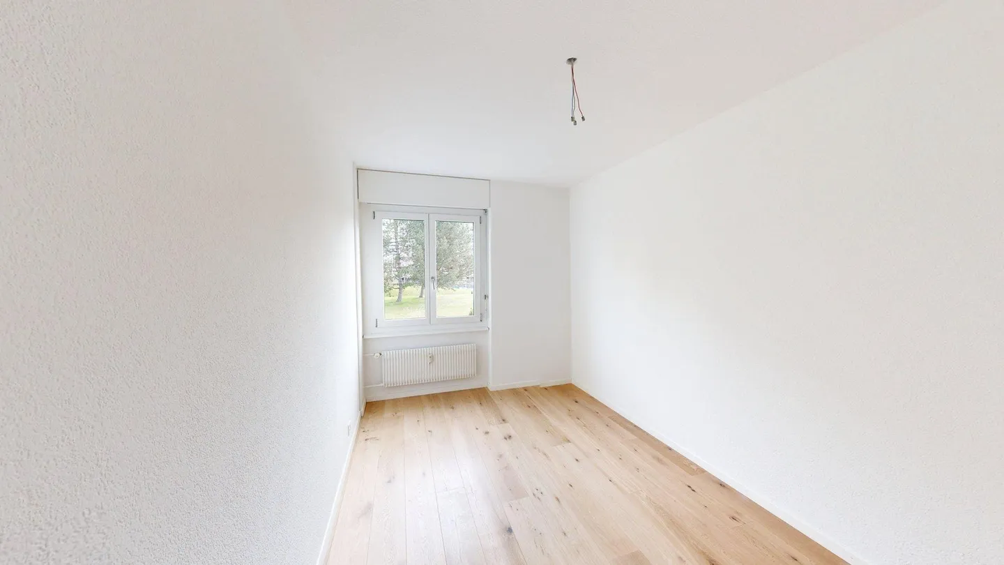 Appartamento ristrutturato con balcone - Foto 5 di 13