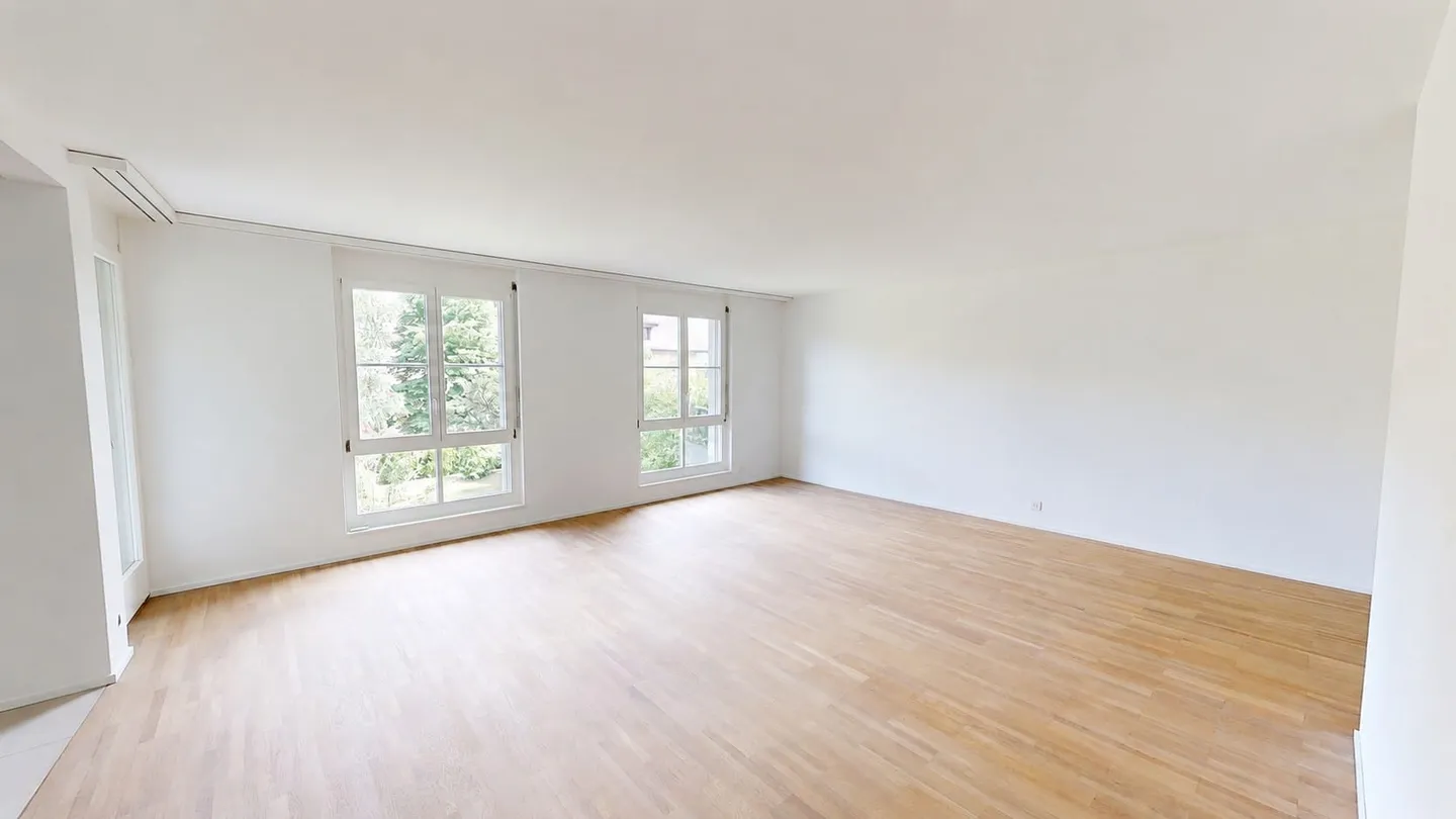 Sanierte 3.5-Zimmerwohnung in Ins– Küche und Einbauschränke frei wählbar - Foto 2 di 13