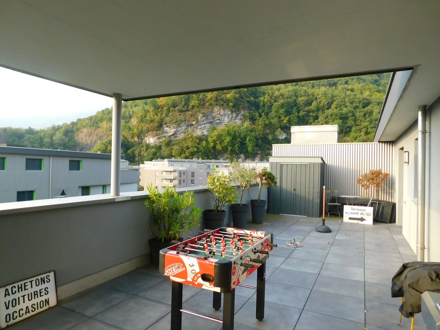 EXCLUSIVE - Spacious and Bright 5.5 Room Attic in Collombey-Muraz with a 106 m2 Panoramic Terrace - Photo 1 of 1